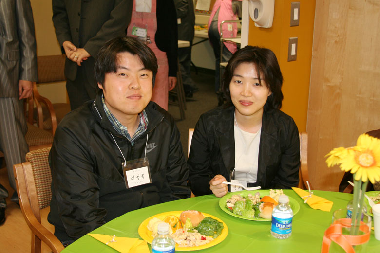 041209-easter (35).jpg